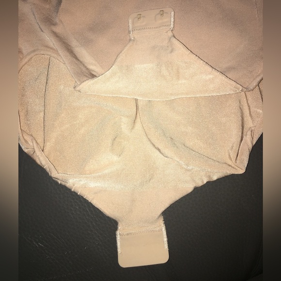Spanx bodysuit in a tan cream color size Small Petite - Picture 7 of 12